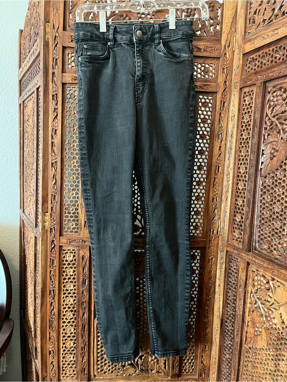 H&M Black Skinny Jeans - High Rise